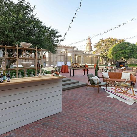 The Worthington Renaissance Fort Worth Hotel Exterior photo