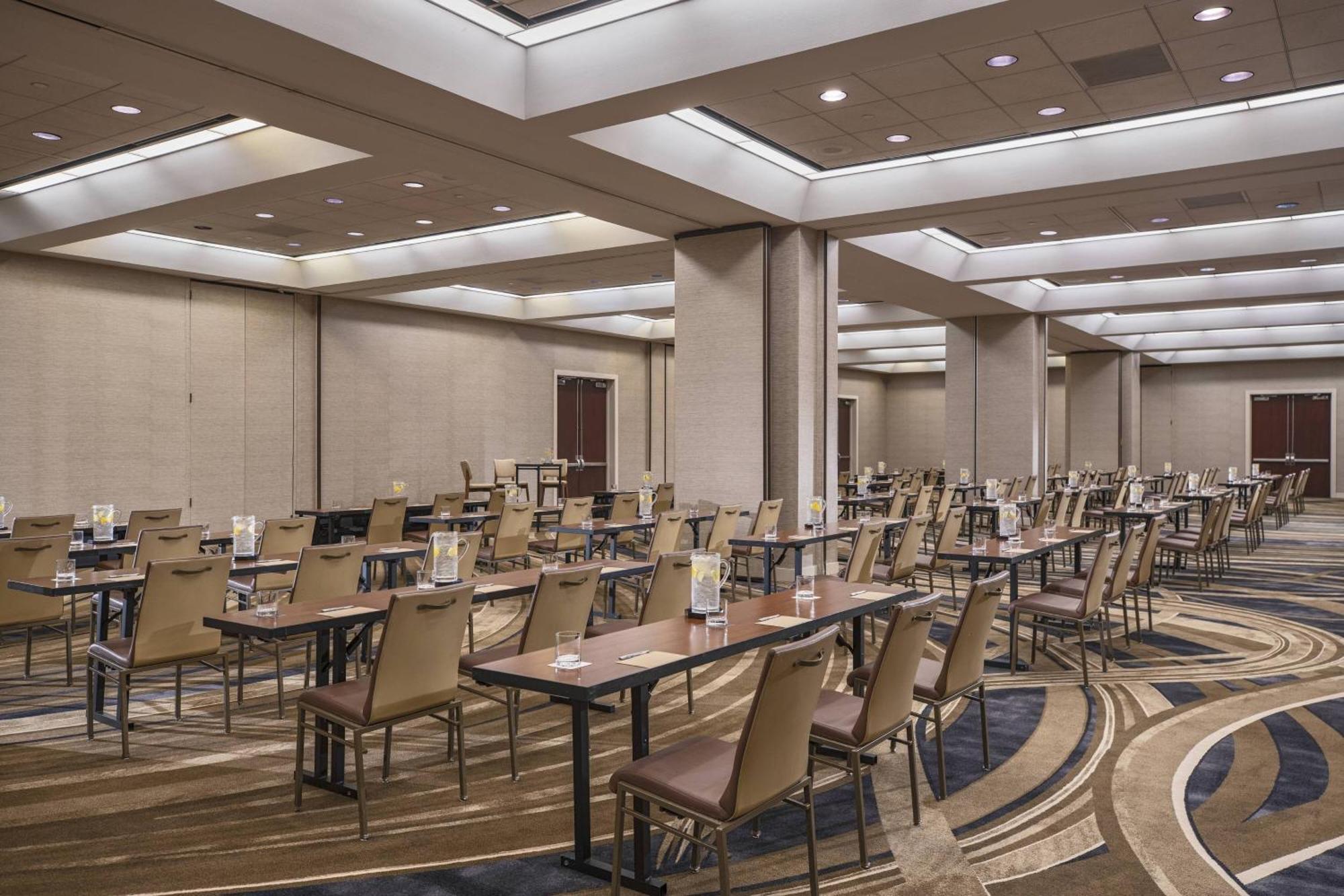 The Worthington Renaissance Fort Worth Hotel Exterior photo