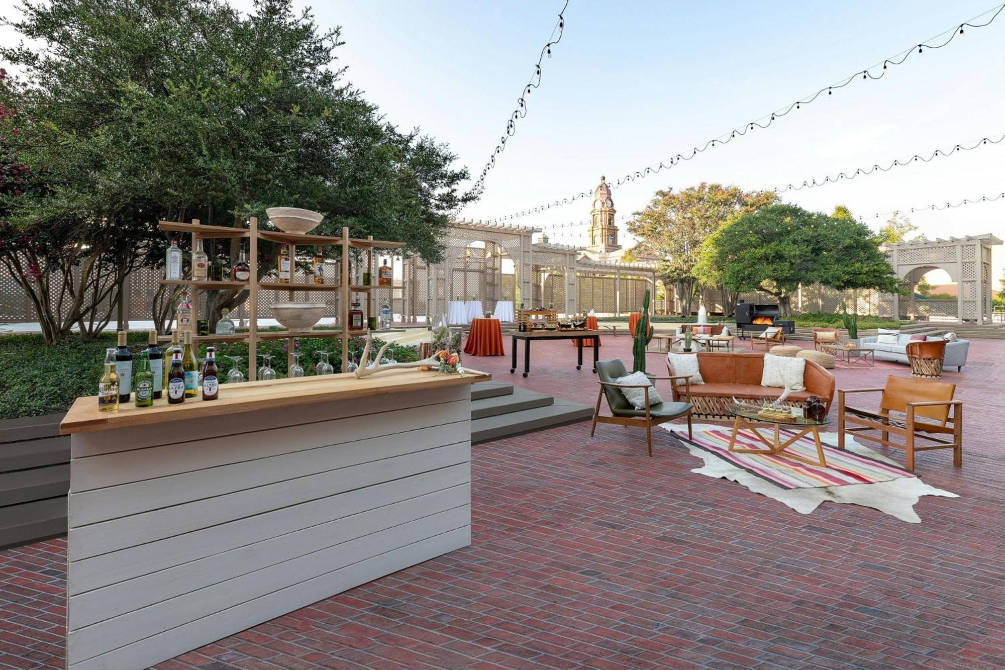 The Worthington Renaissance Fort Worth Hotel Exterior photo