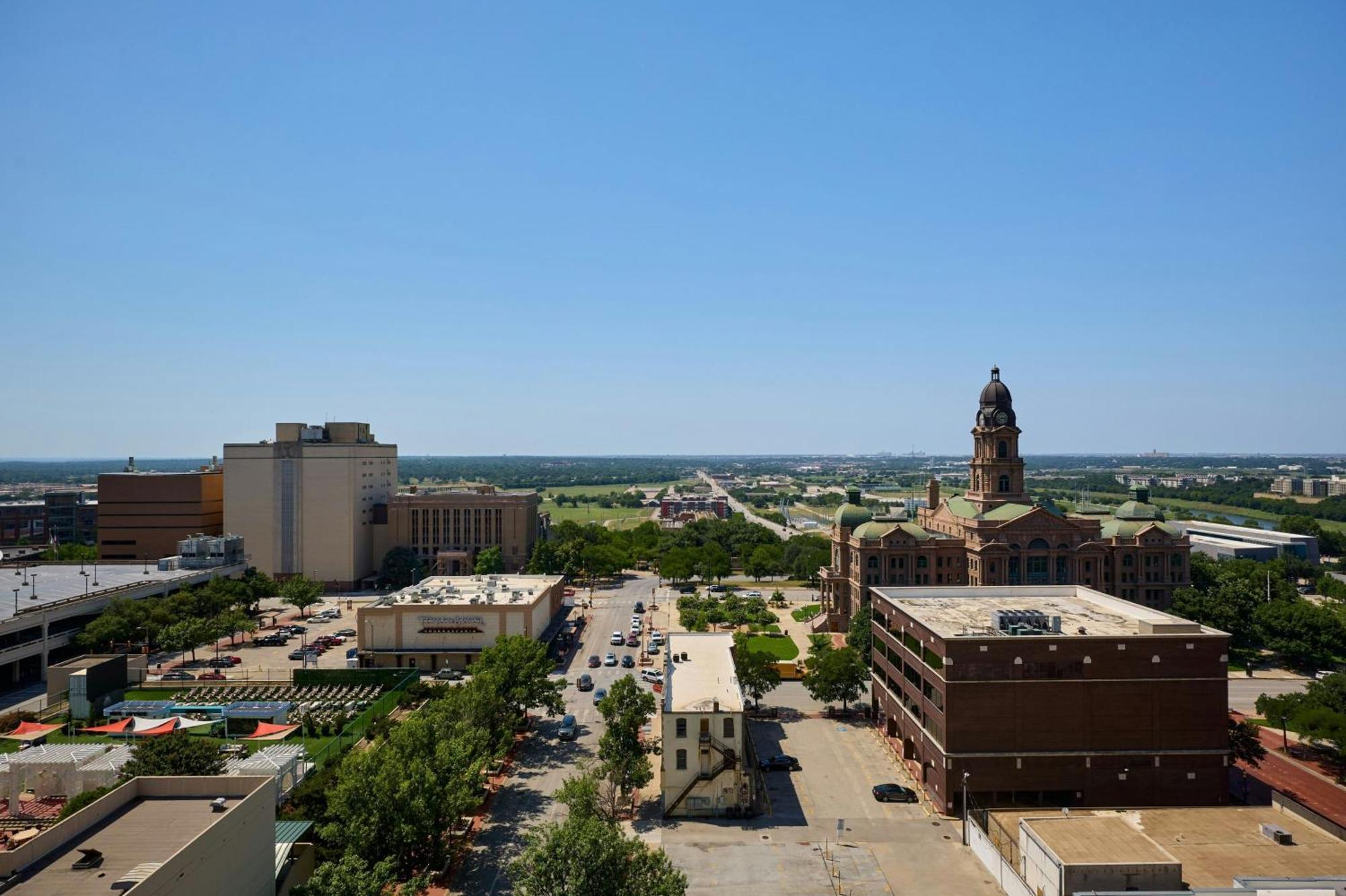 The Worthington Renaissance Fort Worth Hotel Exterior photo
