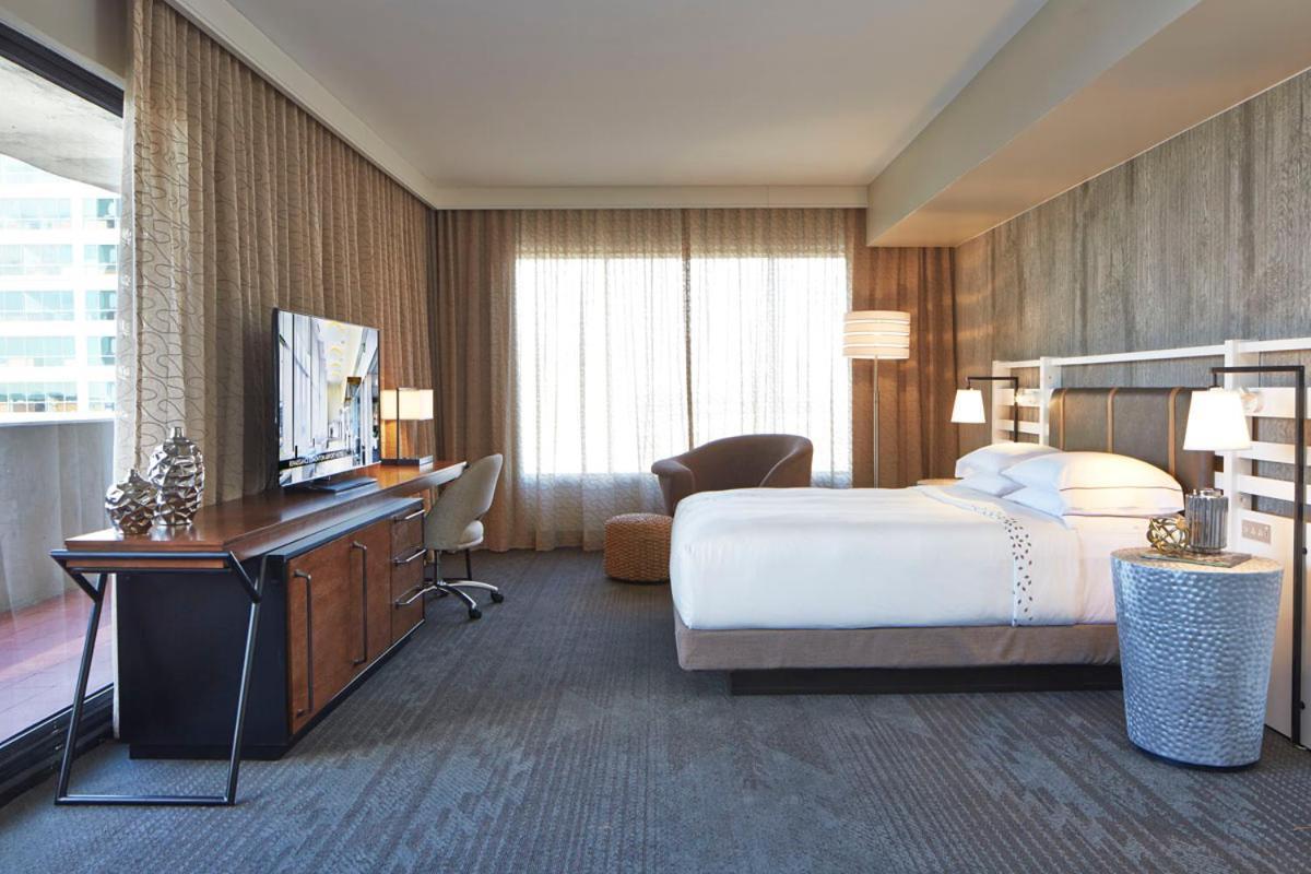 The Worthington Renaissance Fort Worth Hotel Exterior photo